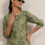 Green Printed Silk Blend Straight Kurta